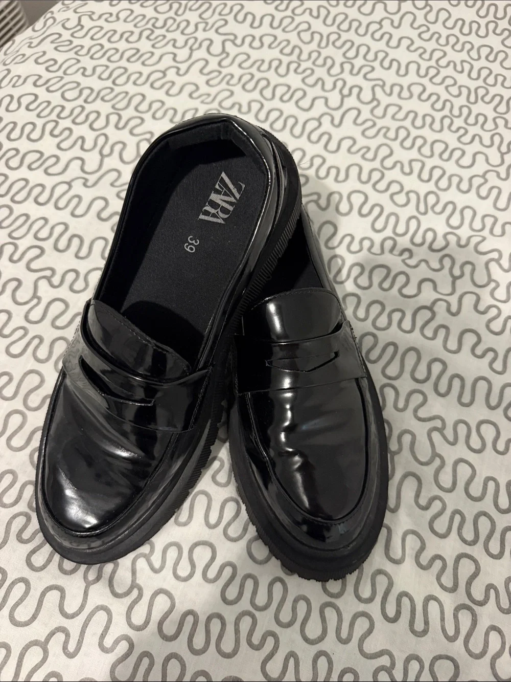 Zara Men’s Glossy Black Penny Loafers